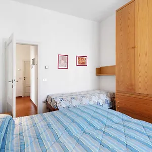  Appartamento Via Colombo 12 Bilo Italia